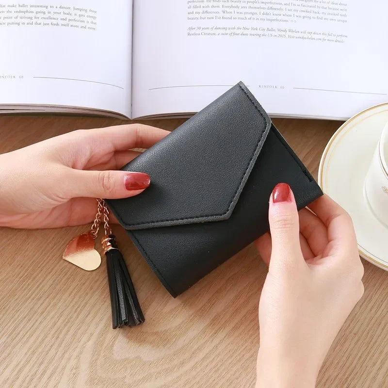 Fashion Short Women Wallets PU Leather Women Luxury Tassels Wallet Hasp Small Wallet Trend Coin Purse Ladies Card Holder Pouch